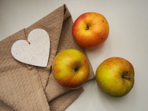 apples-923681_1280