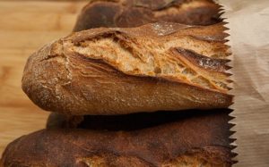 bread-1761197_640
